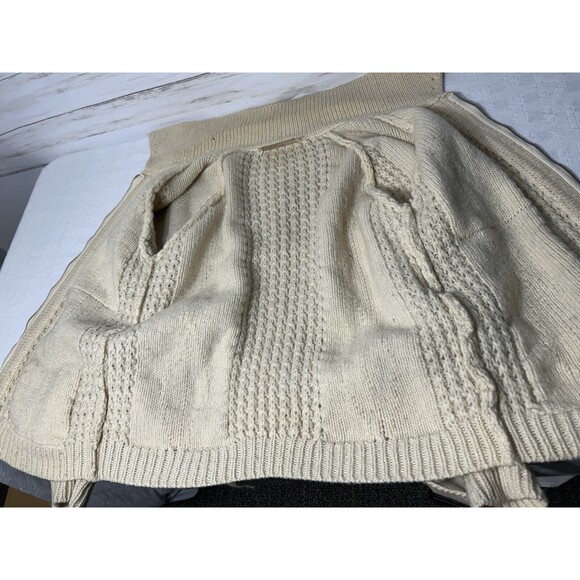 Vtg. Carraig Donn 100% WOOL THICK Cable Zip Cardigan Sweater 36 Medium to Large - Picture 14 of 16